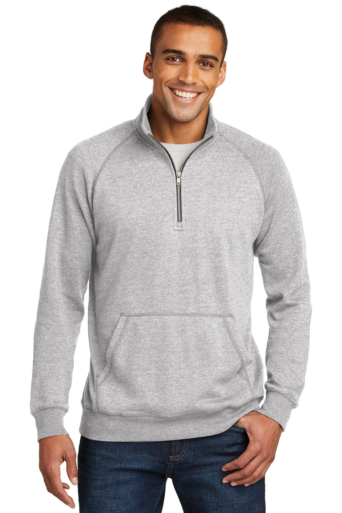 District ®  Lightweight Fleece 1/4-Zip. DM392