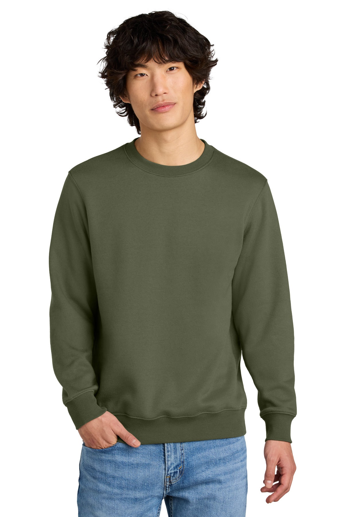 District ®  Perfect Weight ®  Fleece Crew DT1106
