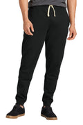 District ®  Re-Fleece ™  Jogger DT8107